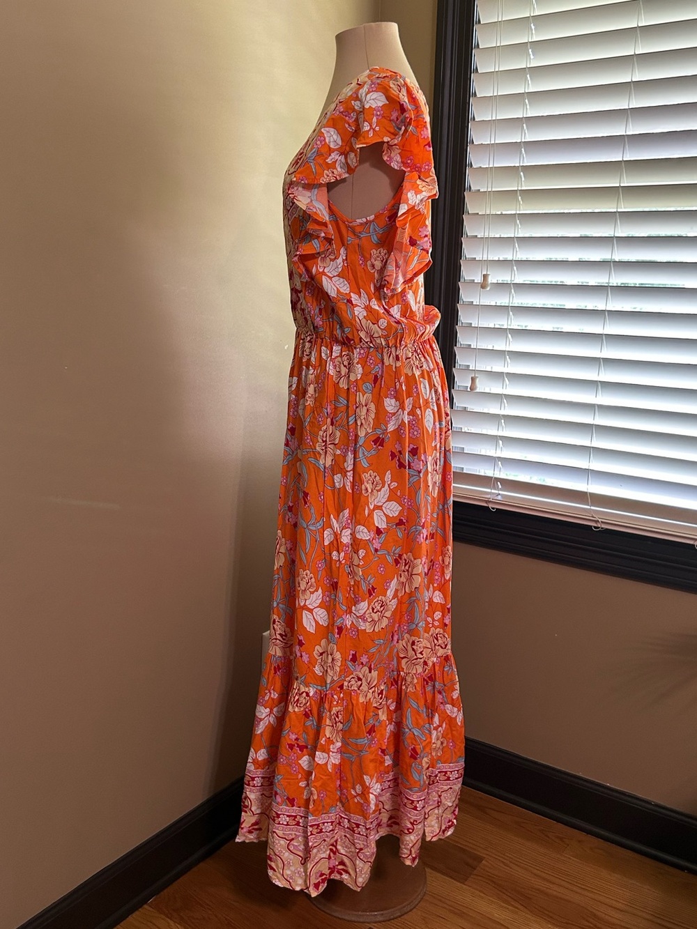 Floral V-Neck Orange Maxi Dress with Pink Trim - Picture 4 of 8